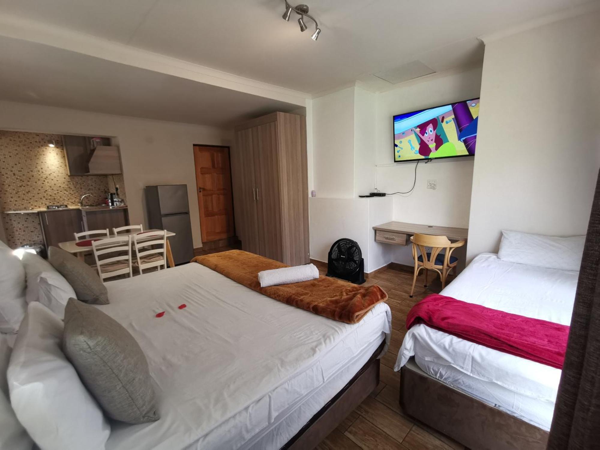 Aparthotel 50 Galena Affordable Luxury Roodepoort Exteriér fotografie